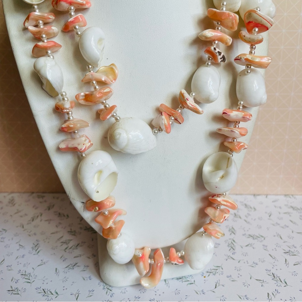 Artisan White Shell Coral Color Mother of Pearl Shell Necklace 20”